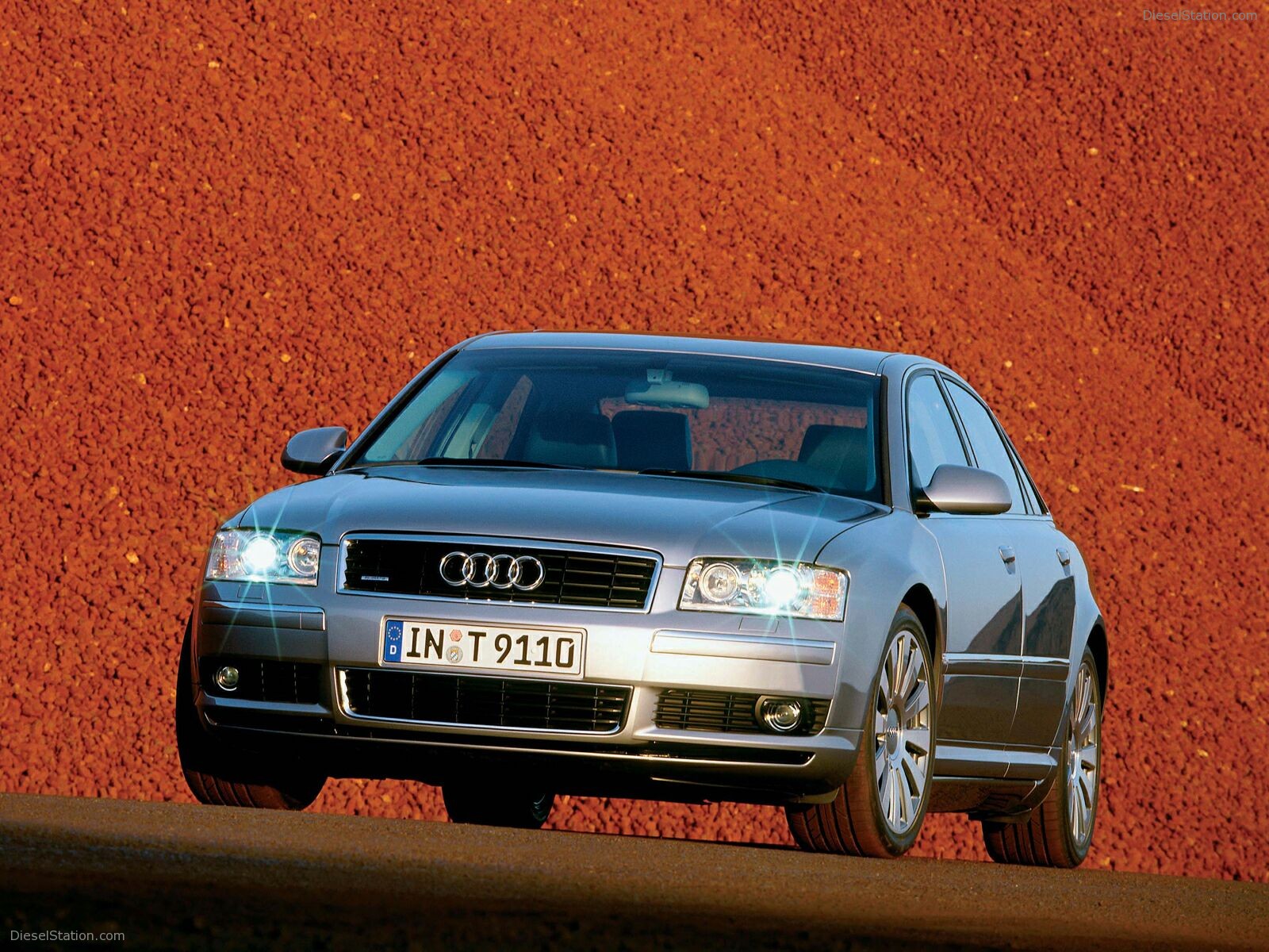 Audi A8 (2004)